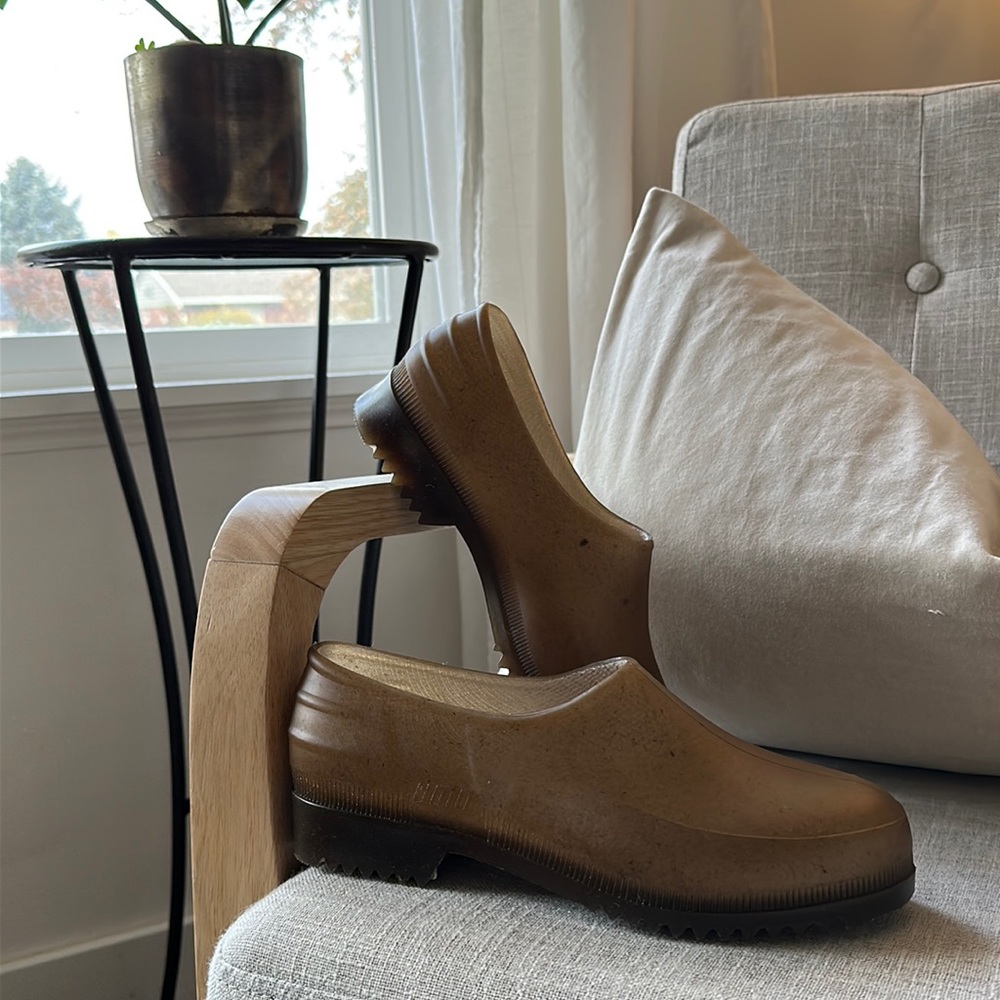 BNWT Plasticana Gardana Hemp Plastic Clog
